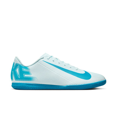 Nike Mercurial Vapor 16 Club IC Low-Top Soccer Shoes